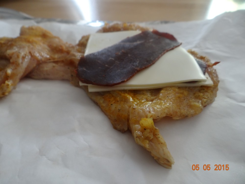 Chicken with cheese and cold cuts